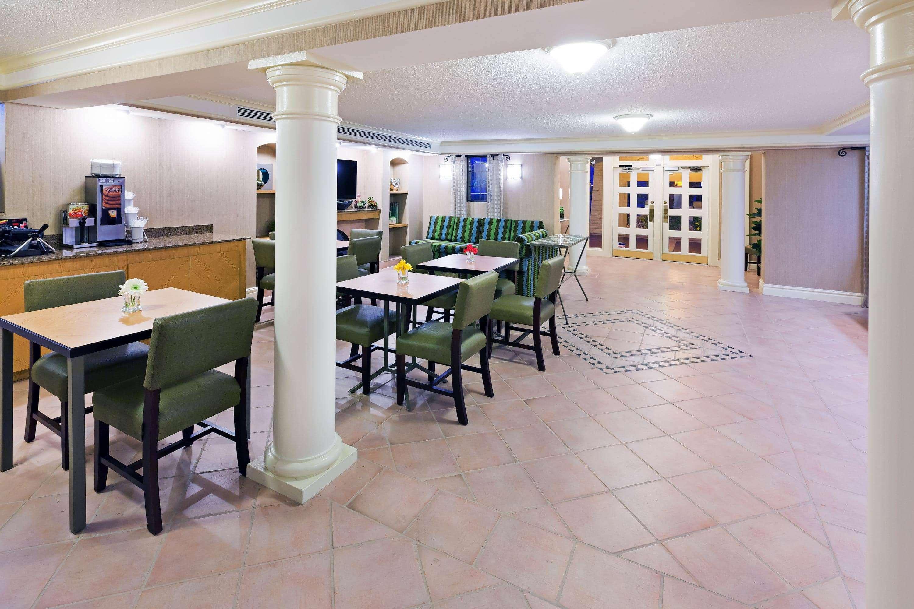 Hotel La Quinta By Wyndham